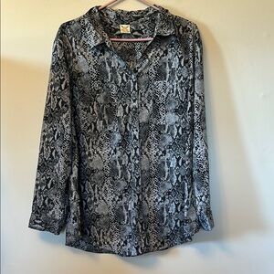 Faded Glory black and grey snakeskin print blouse long sleeves button front XXL